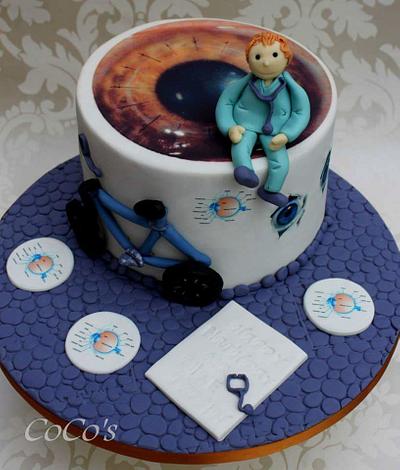 Eye surgeon themed cake  - Cake by Lynette Brandl