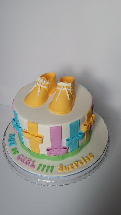 Baby shower cake - Cake by cakeartbysid 