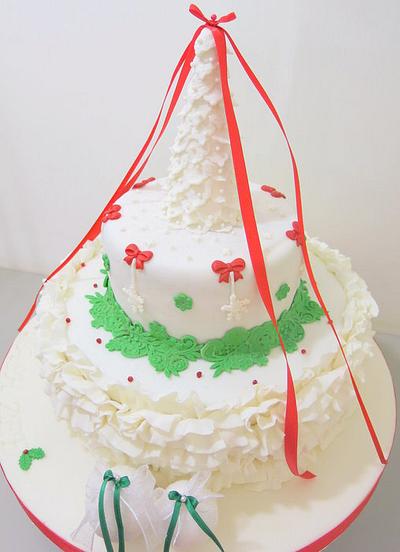 Elegant Christmas cake - Cake by Sugar&Spice by NA