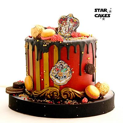 Harry Potter Gryffindor Drip Cake - Cake by Star Cakes