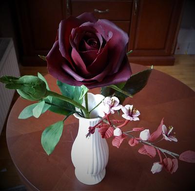 Dark red rose with a bud, cherry blossom branch, ruscus leaves from sugar paste  - Cake by Darina