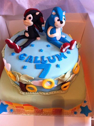 Sonic and Shadow Cake - Cake by nataliehix