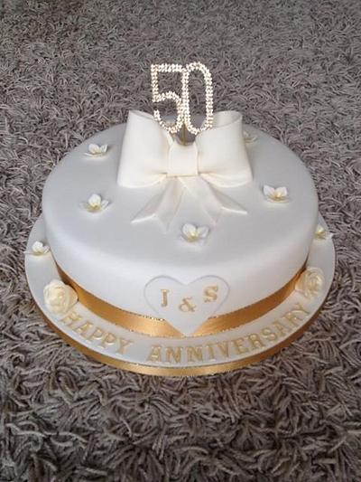 Golden Wedding Anniversary - Cake by Rebecca Wright