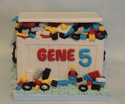 Lego Toy Chest - Cake by Shereen