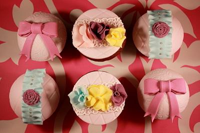 Flowers & Ribbons - Cake by SweetSensationsLancs