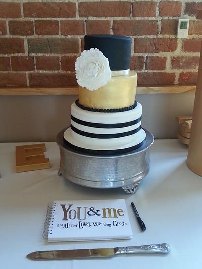 Black, white and gold wedding - Cake by Val