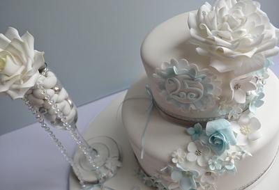 Silver Wedding Anniversary Cake - Cake by AMAE - The Cake Boutique