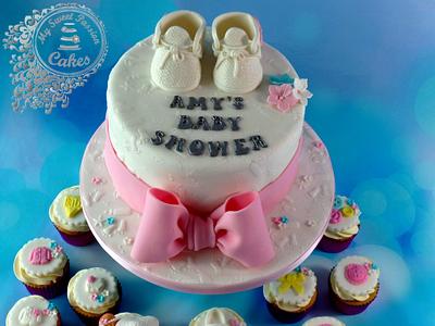 Baby Shower Cake - Cake by Beata Khoo