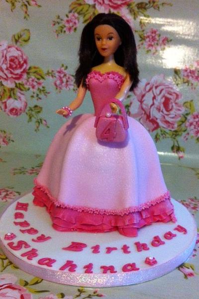 Princess Cake - Cake by The Vintage Cake Boutique 