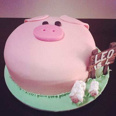 little Mr Piggy Cake - Cake by roubycakes