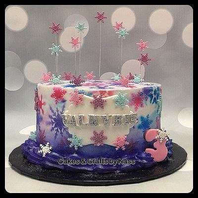 Frozen Cake  - Cake by Cakes & Crafts by Kass 