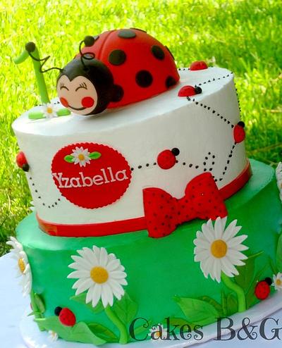 Ladybug themed cake - Cake by Laura Barajas 