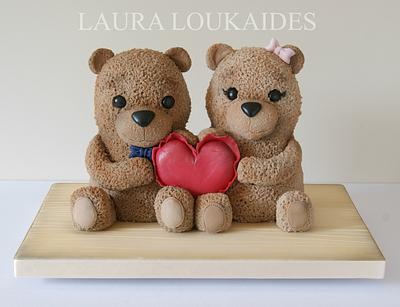 Mama & Papa Bear - Cake by Laura Loukaides