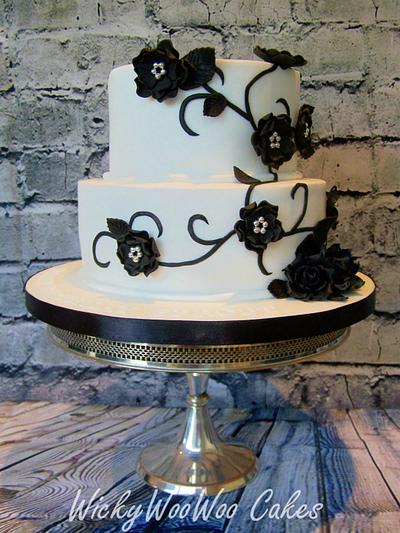 Chic Simplicity - Cake by WickyWooWoo Cakes
