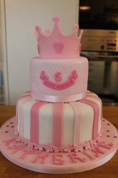 Princess Tiara Cake - Cake by One of a kind Cakes by Lyn