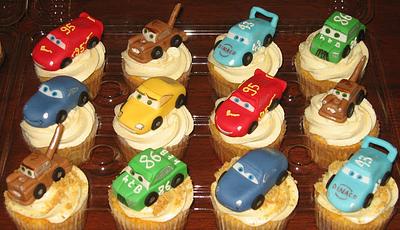 Cars the movie cupcakes - Cake by Nadia Zucchelli