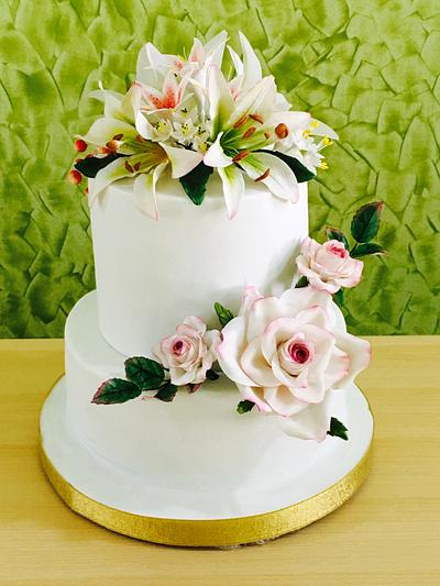 Floral cake with Lilly & Roses  - Cake by Lavanya Kotha 