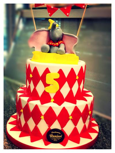 Dumbo - Cake by ranieridibenenati
