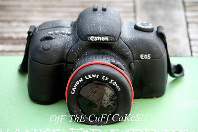 Say cheese! - Cake by OfF ThE CuFf CaKeS!!