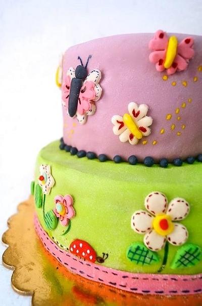Butterflies and flowers.. - Cake by Sushma Rajan- Cake Affairs