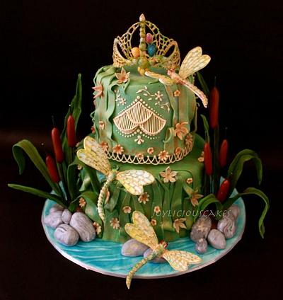 The Enchanted Dragonfly - Cake by Joyliciouscakes
