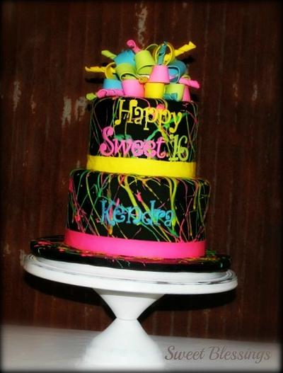 Splatter Paint Sweet 16 - Cake by SweetBlessings