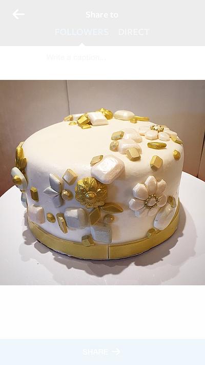 Bejeweled cake - Cake by Latifa