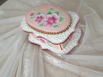 Royal icing cookie box  - Cake by Ebru eskalan 