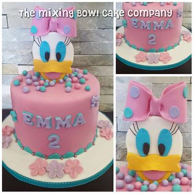 Daisy duck  - Cake by The Mixing Bowl Cake Company 