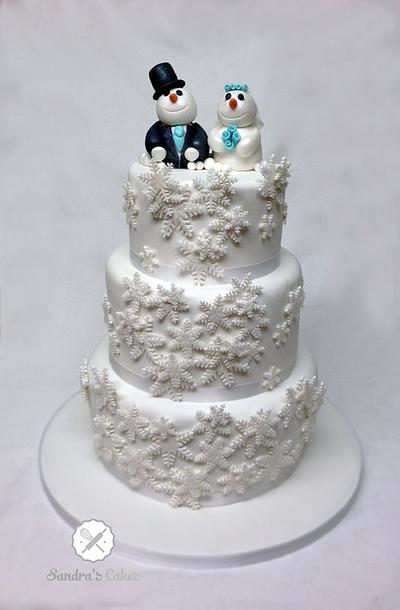 Winter Wedding - Cake by Sandra's cakes