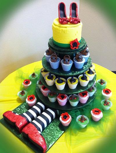 Wizard of oz cupcakes and cake - Cake by Skmaestas