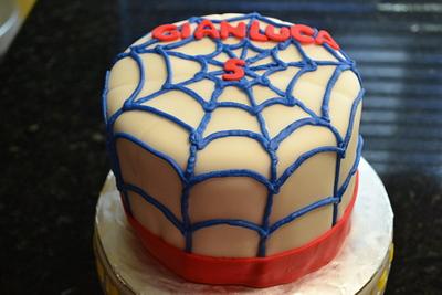 Spiderman  - Cake by Cakesbylala