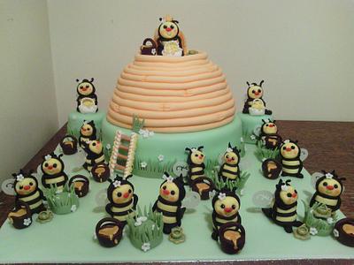 Bee Happy - Cake by NooMoo