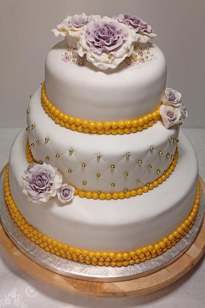 My first weddingcake - Cake by KakeNoms 