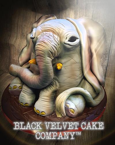 Nelly the elephant cake - Cake by Blackvelvetlee