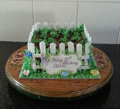 Garden cake - Cake by The Custom Piece of Cake