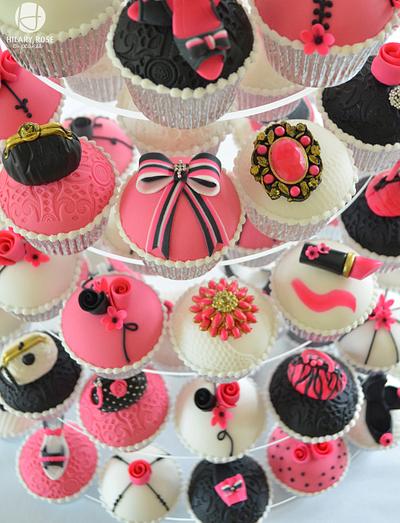 Handbags, shoes and brooches. - Cake by Hilary Rose Cupcakes
