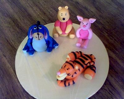 Winnie the Pooh and Friends Storybook - Cake by Darla64