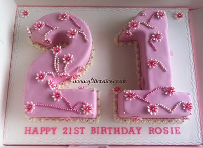 21st Birthday Cakes - Cake by Alli Dockree