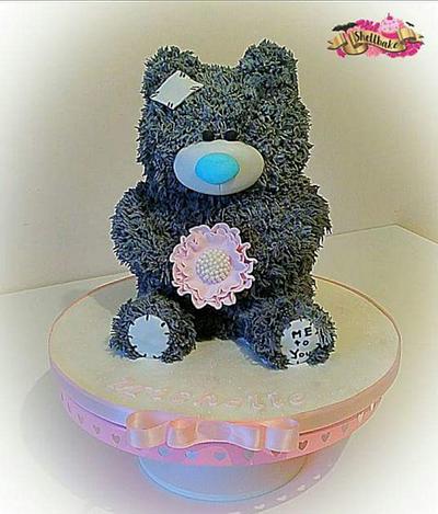 Me to you teddy - Cake by Michelle Donnelly