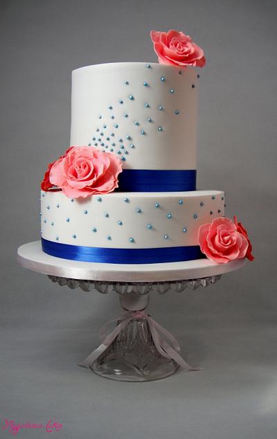 Simply Simplistic! - Cake by Meganlicious Cakes