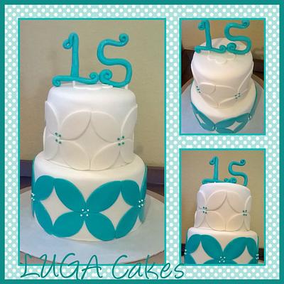 XV años - Cake by Luga Cakes
