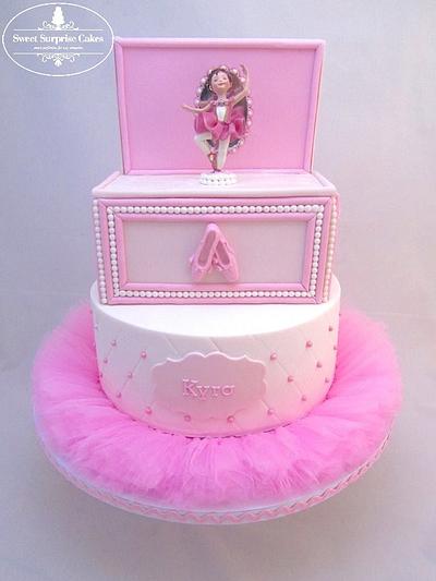 Ballerina Music Box - Cake by Rose, Sweet Surprise Cakes