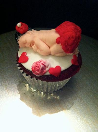 Baby Valentine and valentines day cupcakes  - Cake by Heidi