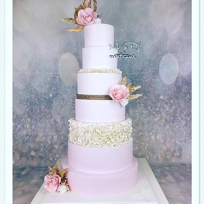 Wedding cake  - Cake by Cindy Sauvage 