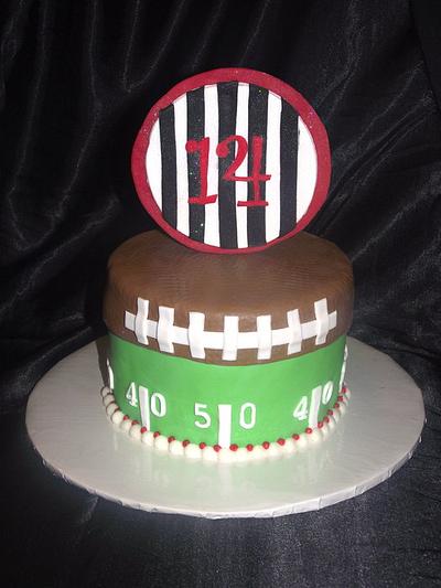 Football Cake! - Cake by Jacque McLean - Major Cakes
