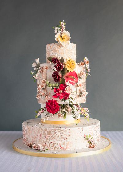 Free Floral  - Cake by Danijela Lilchickcupcakes