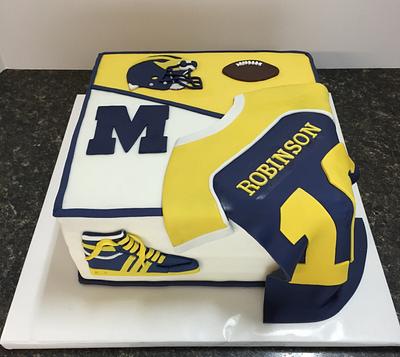 University of Michigan Cake - Cake by Melanie Mangrum