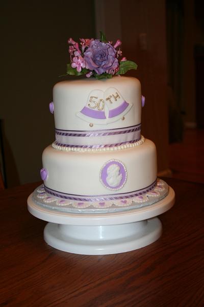 50th Wedding Anniversary - Cake by Laura Willey
