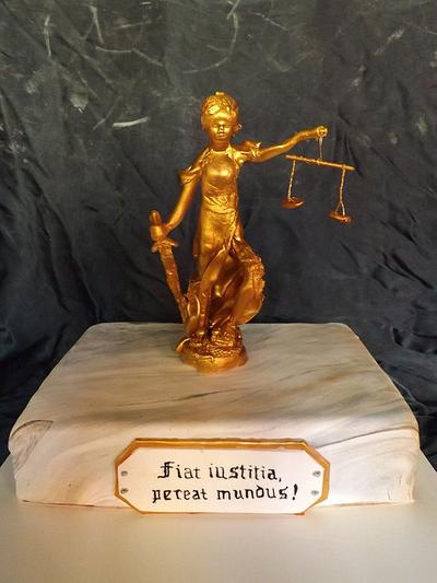 Lady Justice - Cake by Katarina